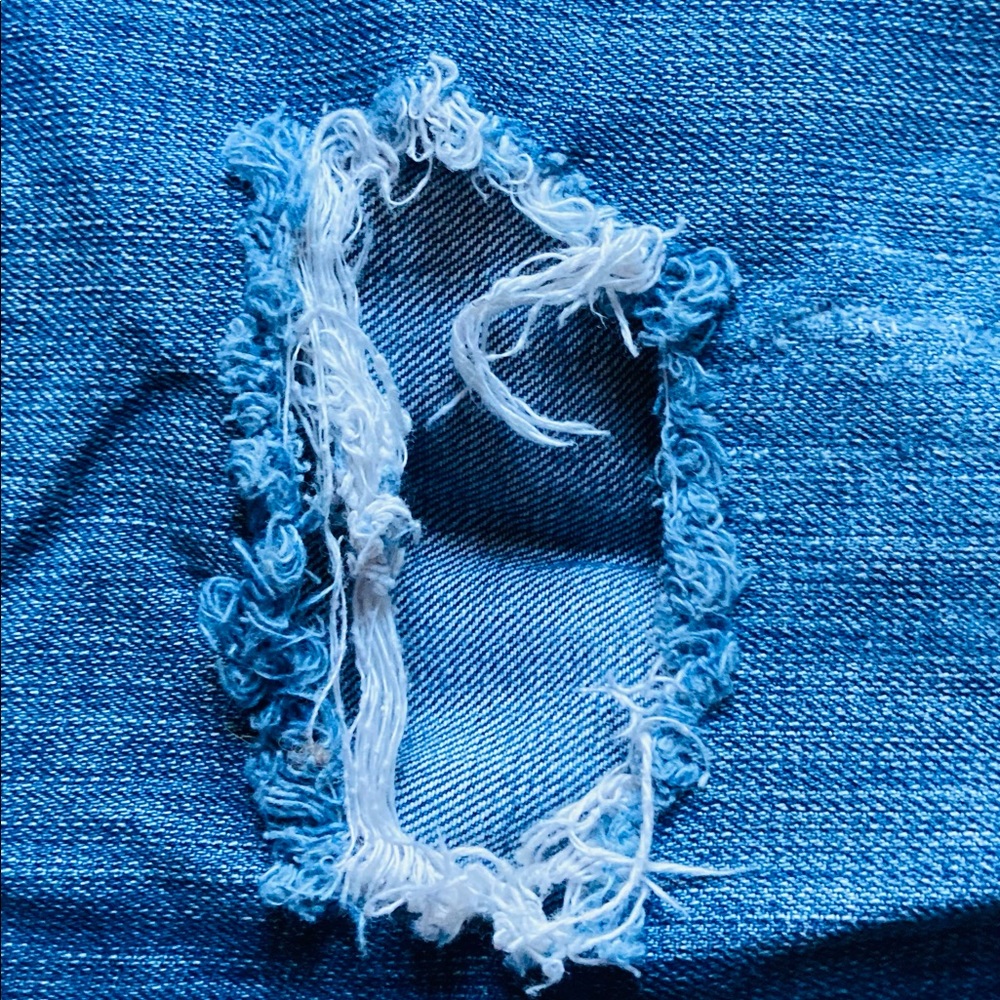 Lucky Brand men’s distressed denim jeans - Picture 5 of 10